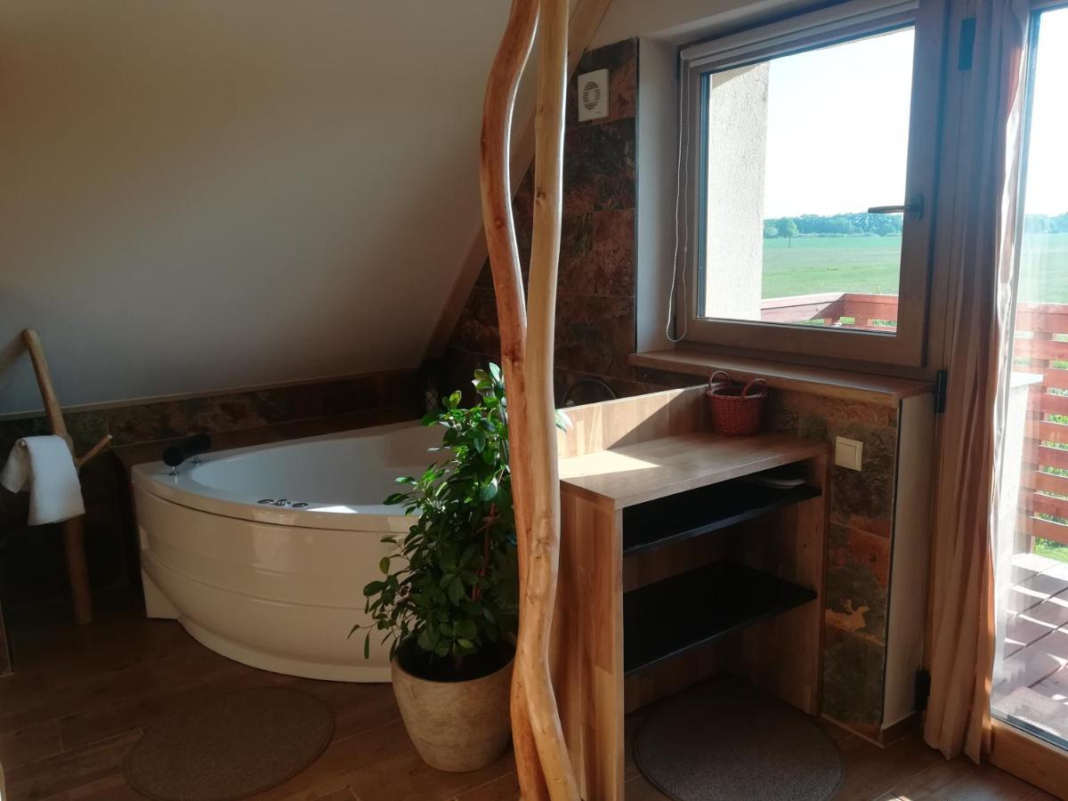 Apartman Life In Nature Jaronice Exterior photo